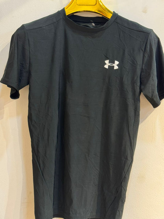 Activewear T-shirt