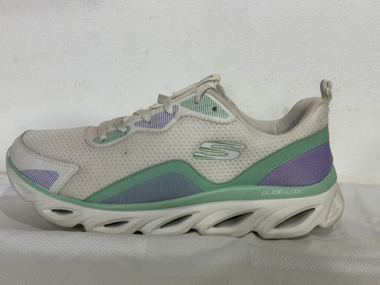 Skecher Glide-Lite