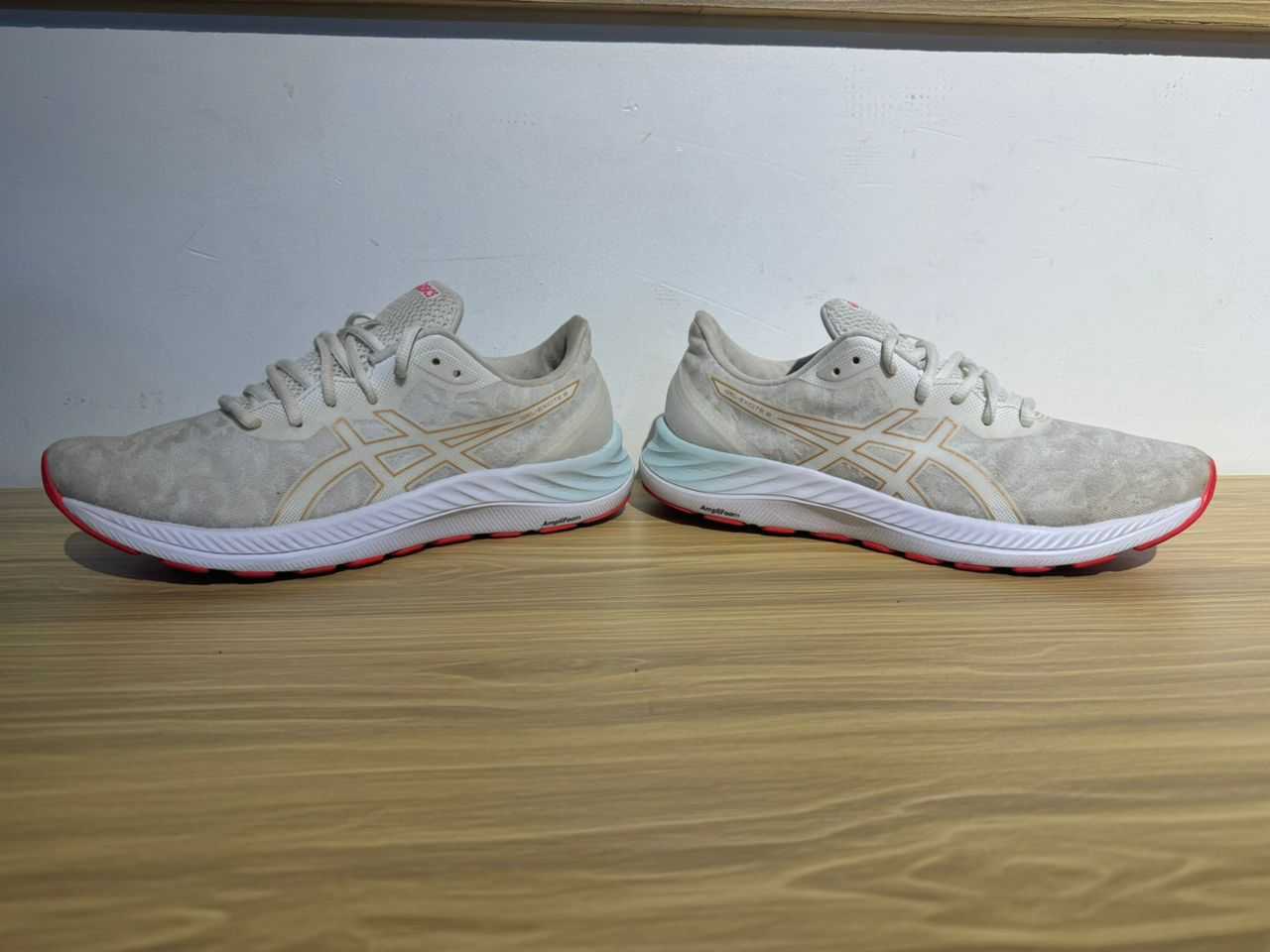 Asics Gel Excite 8