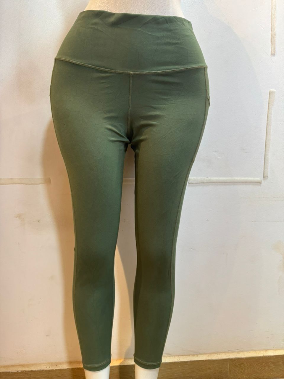 Mantra Green Legging