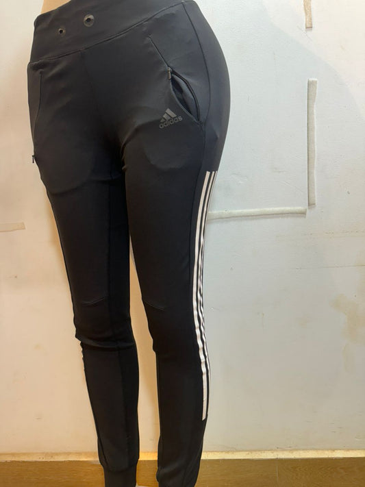 Addidas 3 stripes running pant