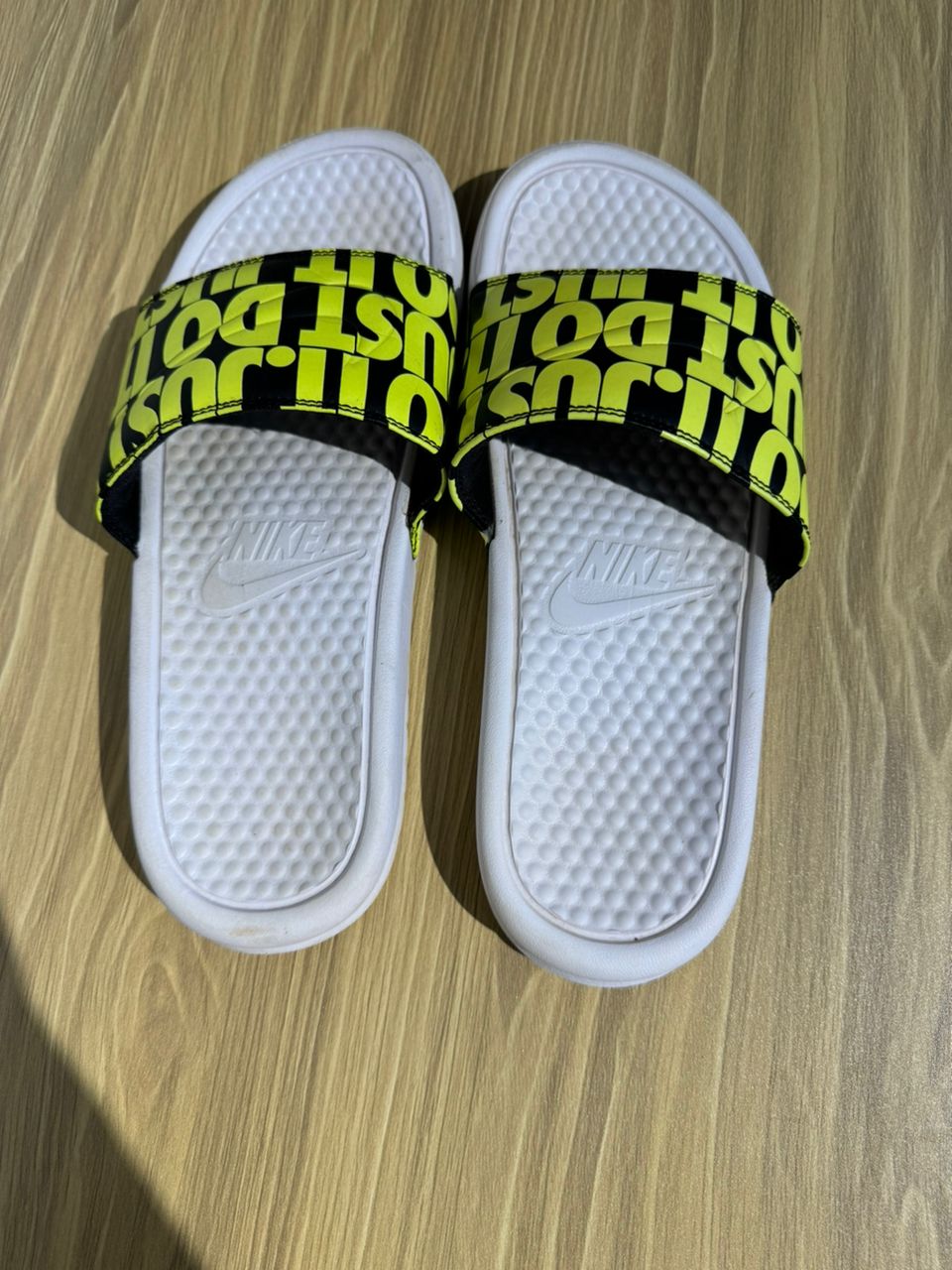 Nike (Just Do It)Slide Sandals